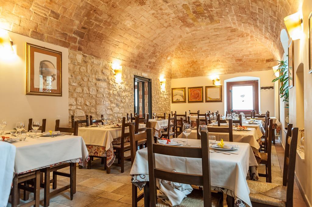 La Locanda Di Mariella Dal 1950 Poggio Picenze Exterior photo